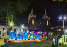 transporte puerta a puerta baños de agua santa